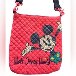 🔥❤️NWOT Authentic Disney Parks Mickey purse - cross body style! Embroidered‼️